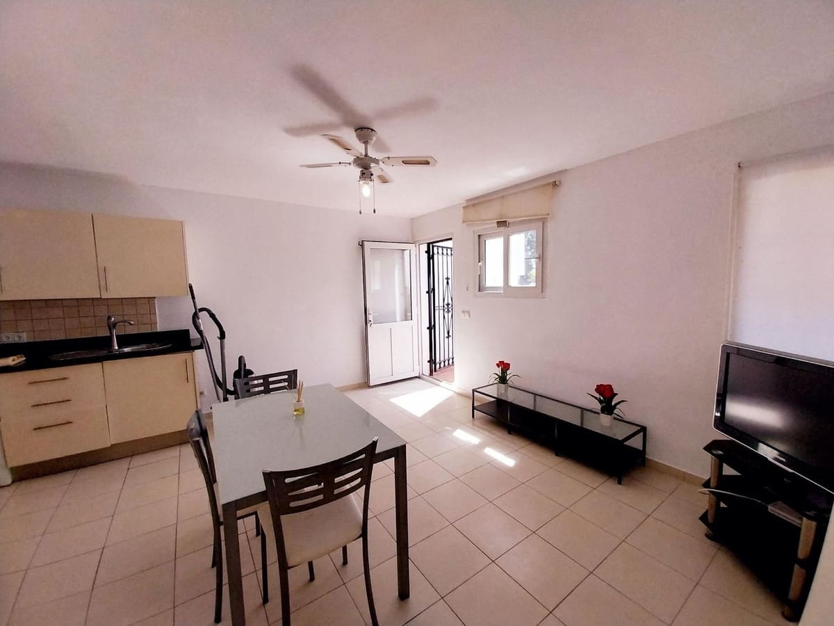 4 bedroom Townhouse for sale in Mijas Costa with pool - € 475,000 (Ref: 9838718)