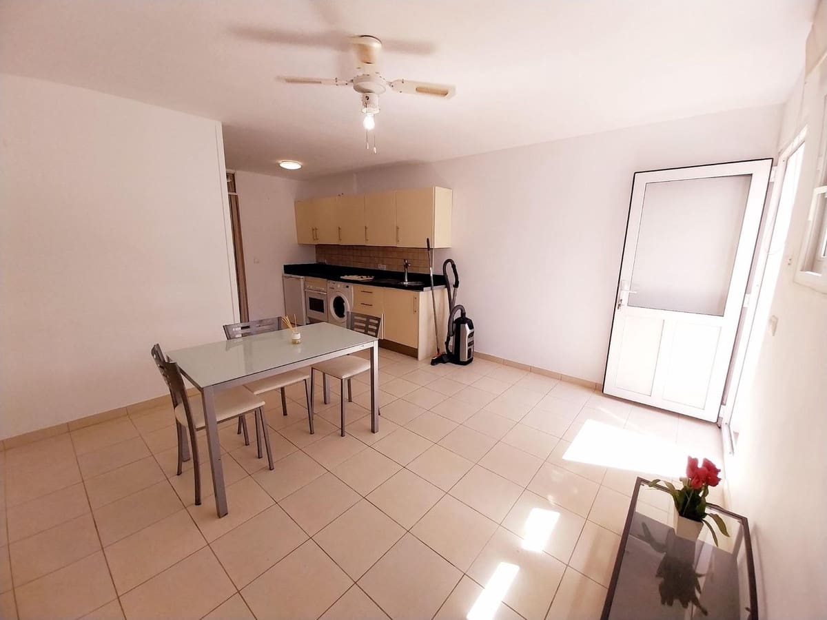 4 bedroom Townhouse for sale in Mijas Costa with pool - € 475,000 (Ref: 9838718)