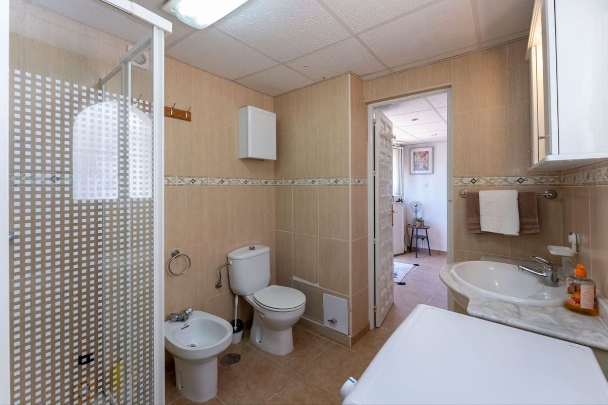 6 slaapkamer Villa te koop in Alhaurin el Grande met zwembad garage - € 749.000 (Ref: 9850578)