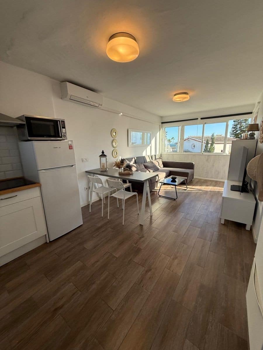 1 bedroom Apartment for sale in El Chaparral with pool - € 180,000 (Ref: 9850614)