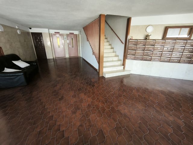 3 Zimmer Apartment zu verkaufen in Fuengirola mit Pool Garage - 398.000 € (Ref: 9863740)