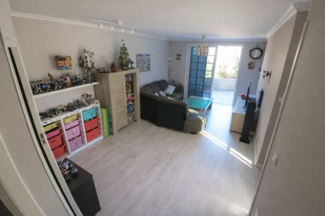 4 sypialnia Dom szeregowy na sprzedaż w Puerto de la Cruz z basenem garażem - 585 000 € (Ref: 9564041)