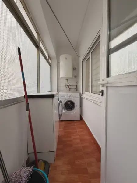 3 bedroom Flat for rent in Castello de la Plana - € 1,000 (Ref: 10019998)