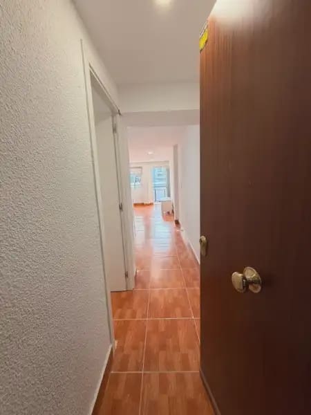 3 bedroom Flat for rent in Castello de la Plana - € 1,000 (Ref: 10019998)