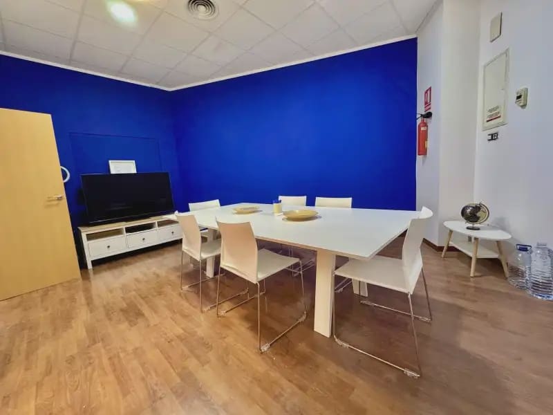 Kommersiell till salu i Valencia stad - 28 000 € (Ref: 10029621)