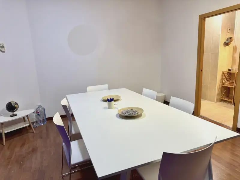 Kommersiell till salu i Valencia stad - 28 000 € (Ref: 10029621)