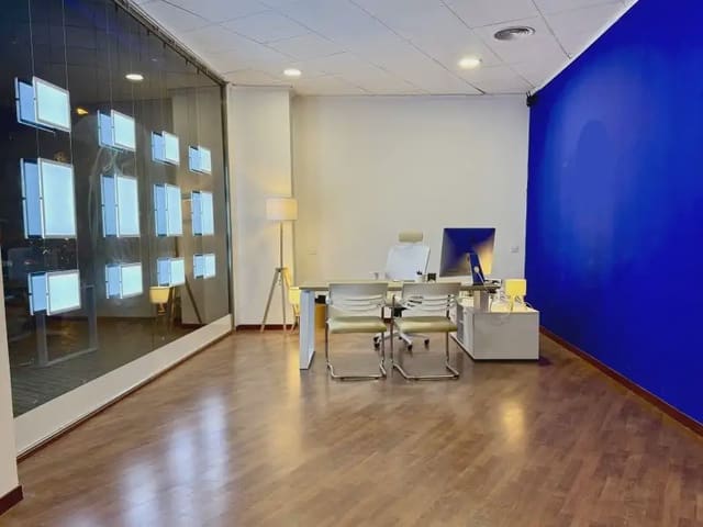 Kommersiell till salu i Sant Llorens, Valencia stad - 28 000 € (Ref: 10029621)