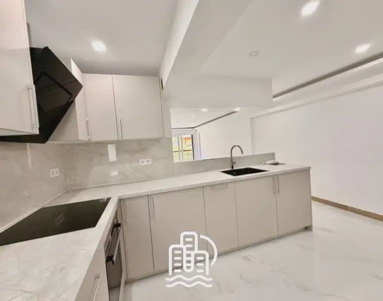 3 slaapkamer Flat te huur in Valencia stad - € 1.500 (Ref: 10034774)