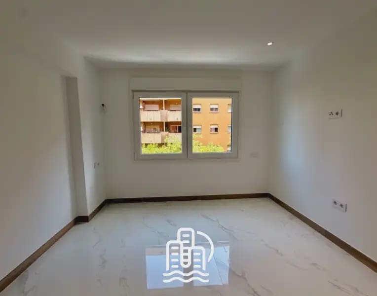 3 slaapkamer Flat te huur in Valencia stad - € 1.500 (Ref: 10034774)