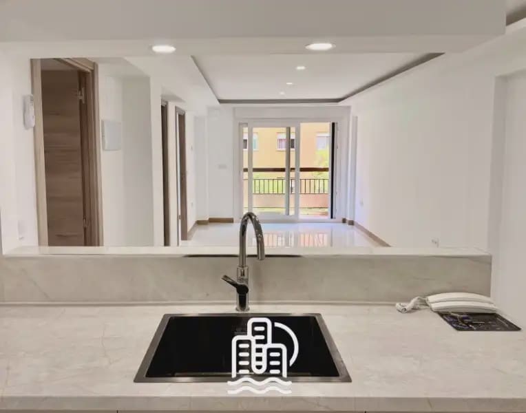 3 slaapkamer Flat te huur in Valencia stad - € 1.500 (Ref: 10034774)