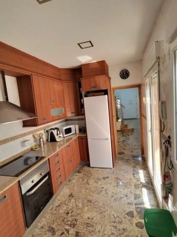 2 sypialnia Willa na sprzedaż w Ontinyent z garażem - 250 000 € (Ref: 9569196)