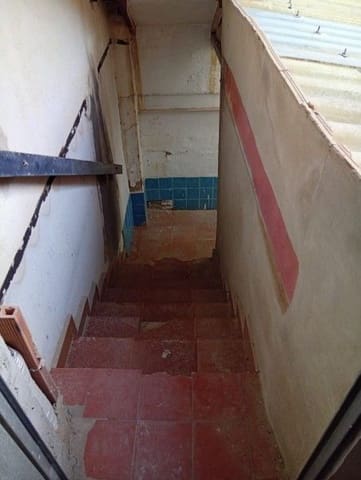 4 makuuhuone Omakotitalo myytävänä paikassa Ontinyent - 69 500 € (Ref: 9569197)