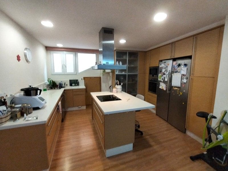 6 makuuhuone Huvila myytävänä paikassa Ontinyent mukana 
autotalli - 295 000 € (Ref: 9569205)