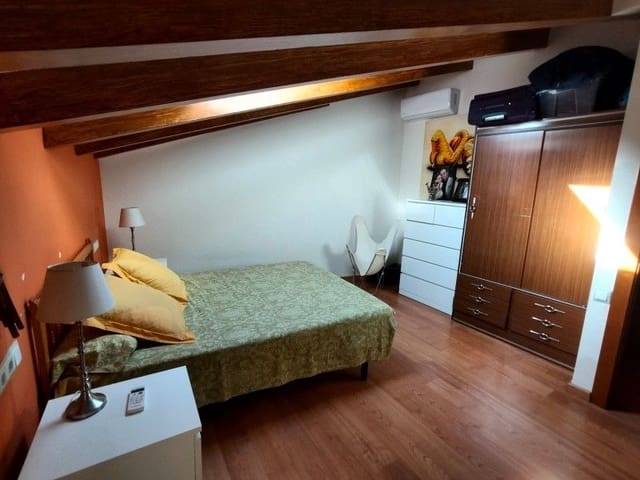 6 sypialnia Willa na sprzedaż w Ontinyent z garażem - 295 000 € (Ref: 9569205)