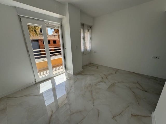 2 slaapkamer Flat te huur in Almàssera - € 1.200 (Ref: 9569210)