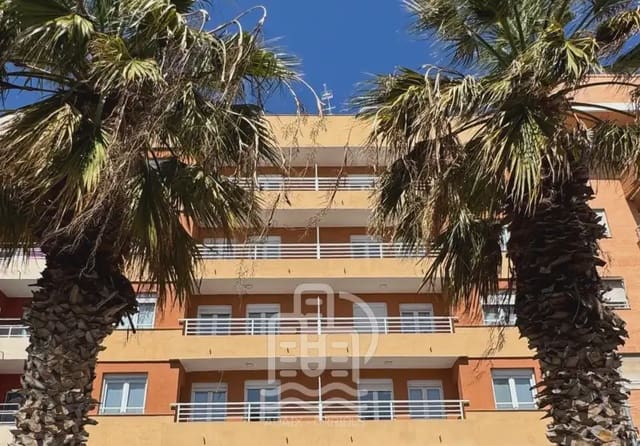 2 makuuhuone Asunto vuokrattavana paikassa Almàssera - 1 200 € (Ref: 9569210)