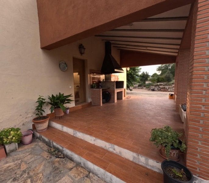 7 sovrum Villa till salu i Ontinyent - 820 000 € (Ref: 9569211)