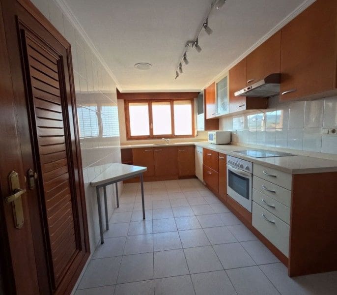 4 quarto Apartamento para venda em Ontinyent com garagem - 175 000 € (Ref: 9569213)