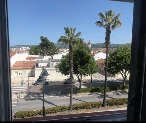 Piso de 3 habitaciones en Ontinyent en venta - 74.000 € (Ref: 9569215)