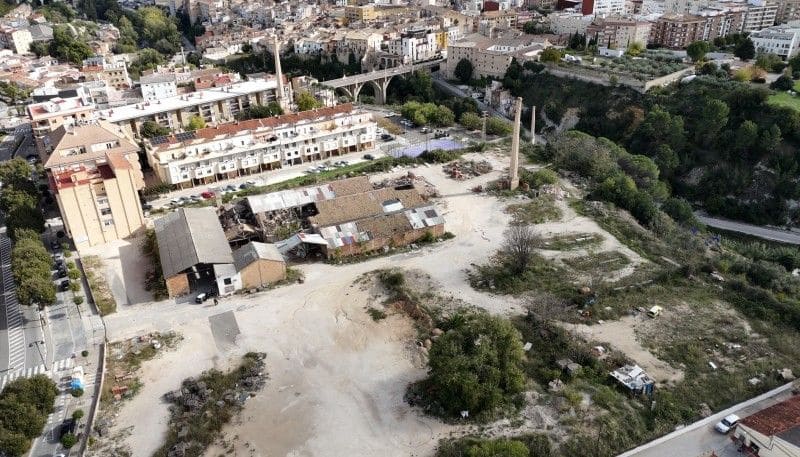 Byggetomt til salgs i Ontinyent - € 8 000 000 (Ref: 9569216)