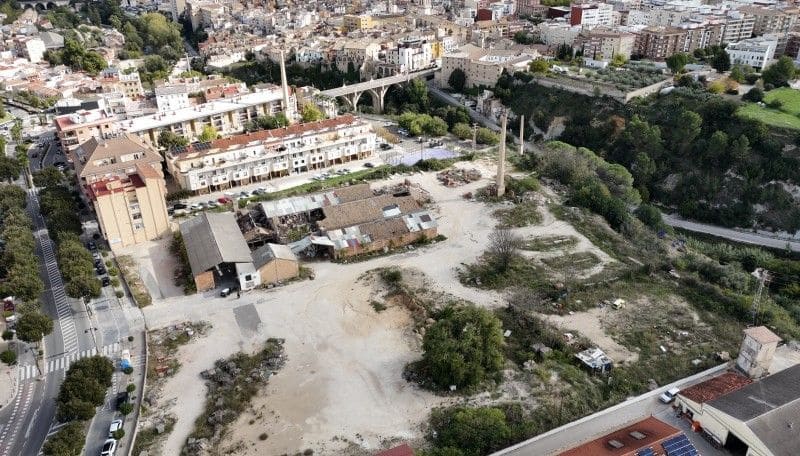 Byggetomt til salgs i Ontinyent - € 8 000 000 (Ref: 9569216)