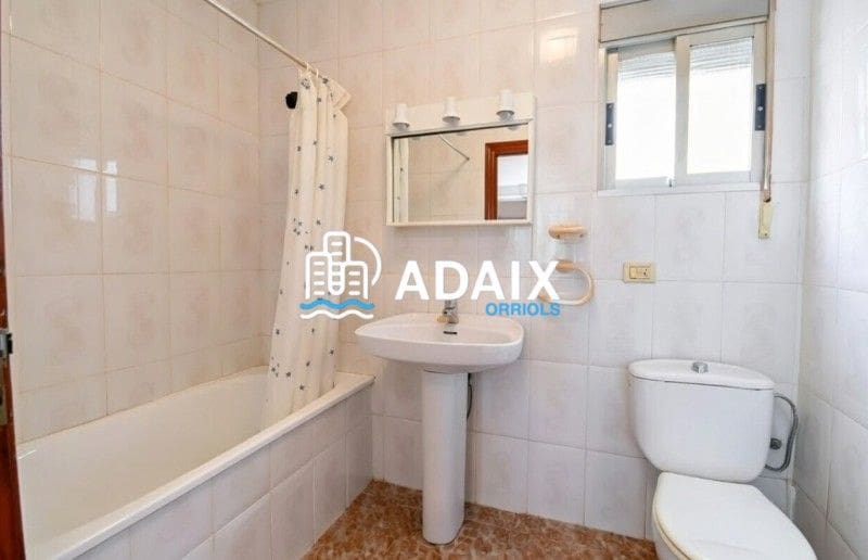 5 soveværelse Byhus til salg i Castello de la Plana - € 259.000 (Ref: 9569217)