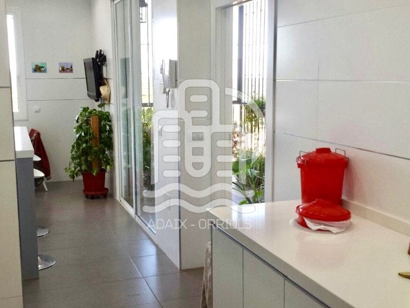 4 soveværelse Villa til salg i Picassent med garage - € 845.000 (Ref: 9575014)