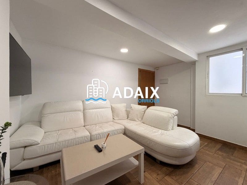 2 makuuhuone Asunto vuokrattavana paikassa Valencia kaupunki - 1 300 € (Ref: 9592100)