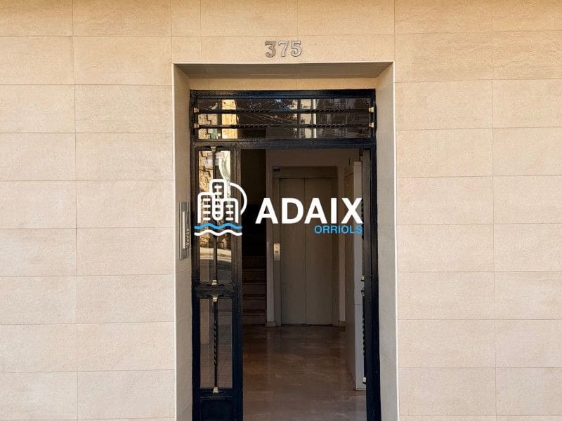 2 makuuhuone Asunto vuokrattavana paikassa Valencia kaupunki - 1 300 € (Ref: 9592100)