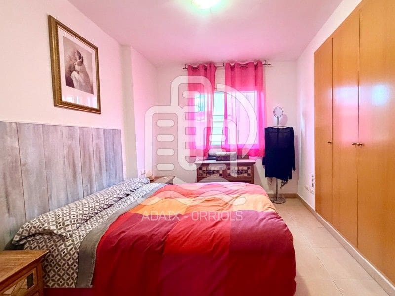 4 sypialnia Dom blizniak na sprzedaż w Pucol z garażem - 332 000 € (Ref: 9592103)