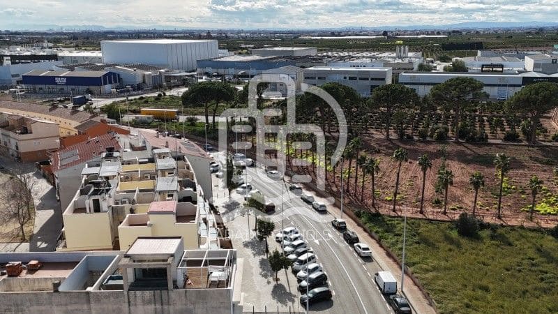 4 sypialnia Dom blizniak na sprzedaż w Pucol z garażem - 332 000 € (Ref: 9592103)