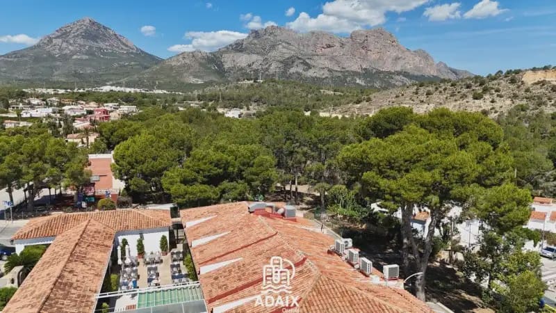 Erhverv til salg i Benidorm - € 890.000 (Ref: 9592104)