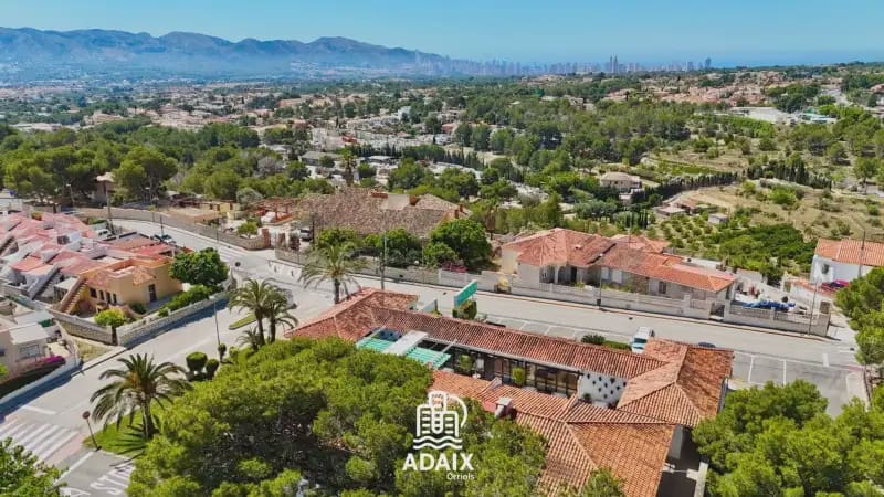 Erhverv til salg i Benidorm - € 890.000 (Ref: 9592104)