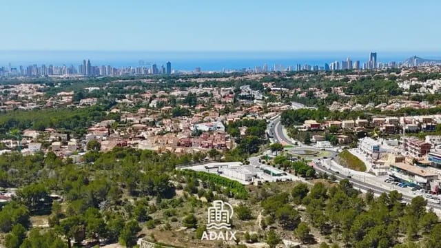 Erhverv til salg i Urbanizaciones, Benidorm - € 890.000 (Ref: 9592104)