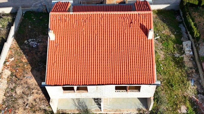 3 slaapkamer Halfvrijstaande villa te koop in Godelleta - € 75.000 (Ref: 9626390)