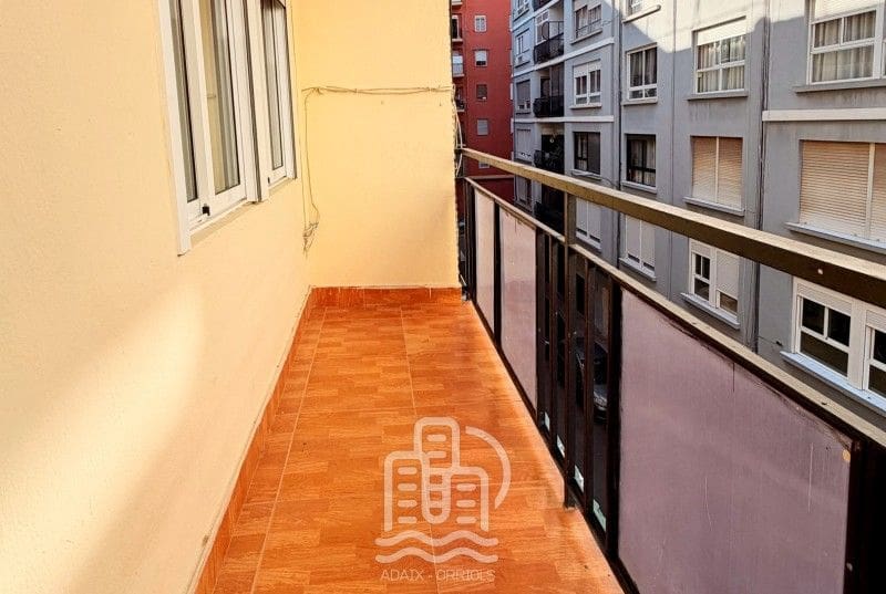 3 sypialnia Mieszkanie na sprzedaż w Castello de la Plana - 185 000 € (Ref: 9650513)