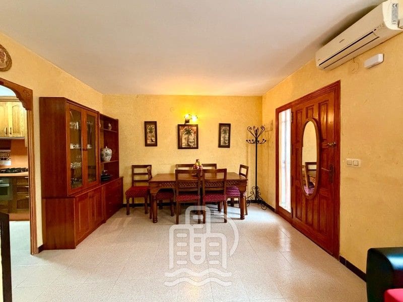 3 bedroom Terraced Villa for sale in El Campello - € 315,000 (Ref: 9658504)