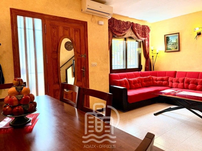 3 bedroom Terraced Villa for sale in El Campello - € 315,000 (Ref: 9658504)