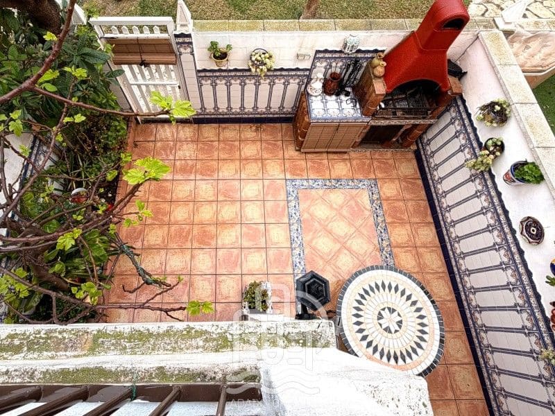 3 bedroom Terraced Villa for sale in El Campello - € 315,000 (Ref: 9658504)