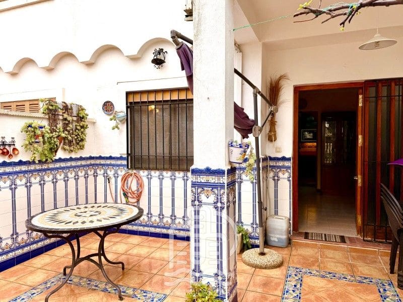 3 bedroom Terraced Villa for sale in El Campello - € 315,000 (Ref: 9658504)