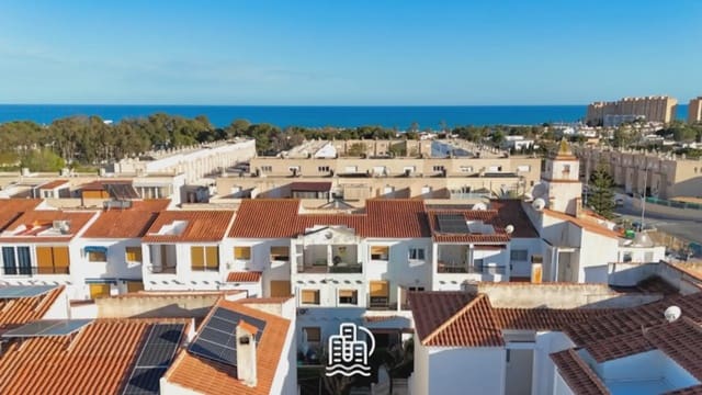 Adosado de 3 habitaciones en El Campello en venta con garaje - 295.000 € (Ref: 9658504)