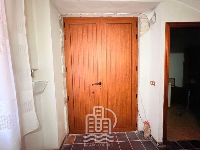 5 soveværelse Byhus til salg i Benifairó de les Valls - € 300.000 (Ref: 9694091)