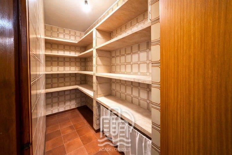 5 soveværelse Byhus til salg i Benifairo de les Valls - € 300.000 (Ref: 9694091)