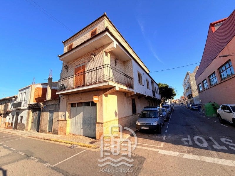 5 soveværelse Byhus til salg i Benifairo de les Valls - € 300.000 (Ref: 9694091)