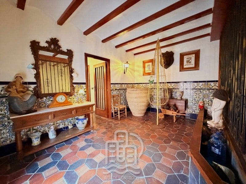 5 soveværelse Byhus til salg i Benifairo de les Valls - € 300.000 (Ref: 9694091)