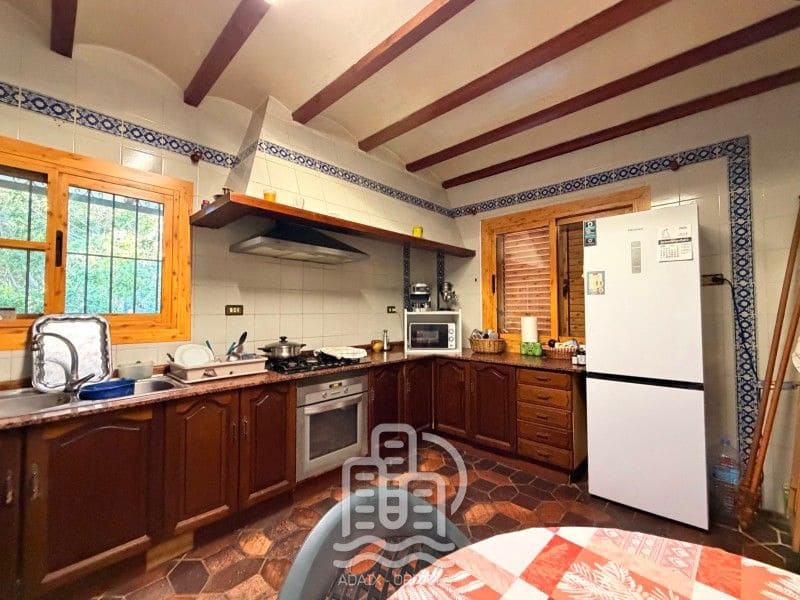 5 soveværelse Byhus til salg i Benifairo de les Valls - € 300.000 (Ref: 9694091)