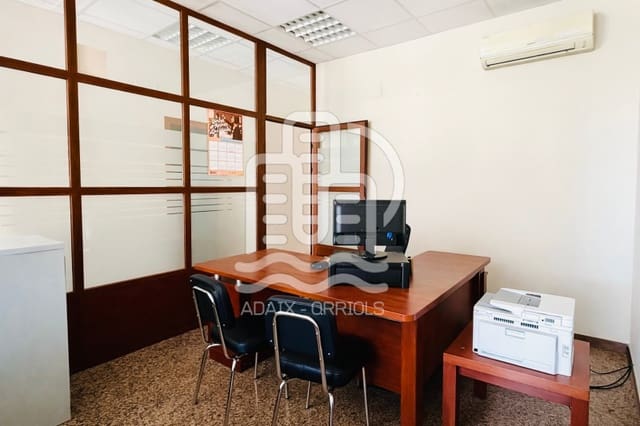 Kontor til salg i Parrillas - € 360.000 (Ref: 9720342)