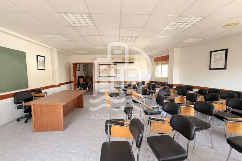 Kontor til salg i Parrillas - € 360.000 (Ref: 9720342)