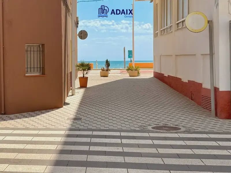 4 slaapkamer Rijtjeshuis te koop in Torreblanca met garage - € 369.000 (Ref: 9819246)
