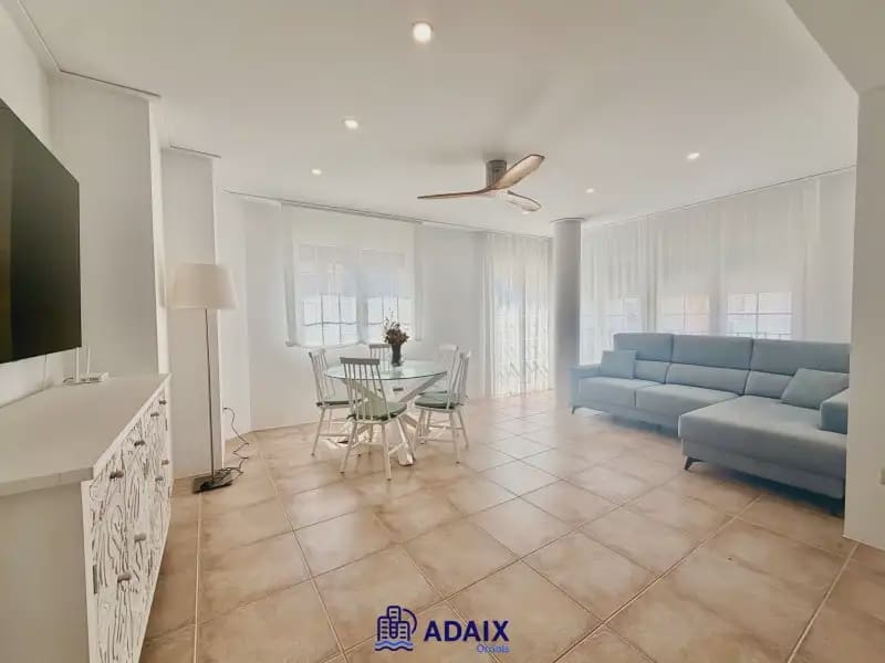 4 slaapkamer Rijtjeshuis te koop in Torreblanca met garage - € 369.000 (Ref: 9819246)